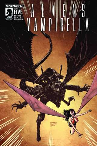 Aliens / Vampirella #5 (Hardman Cover)