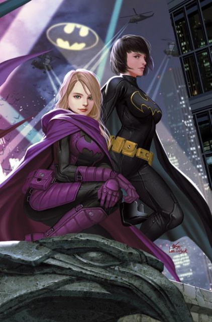 Batgirls #1 (Inhyuk Lee Batgirls Unmasked Right Side Connecting Card Stock Cover)