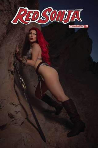 Red Sonja #27 (Cosplay Cover)