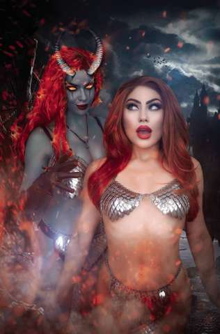 Red Sonja: Hell Sonja #1 (25 Copy Cosplay Virgin Cover)