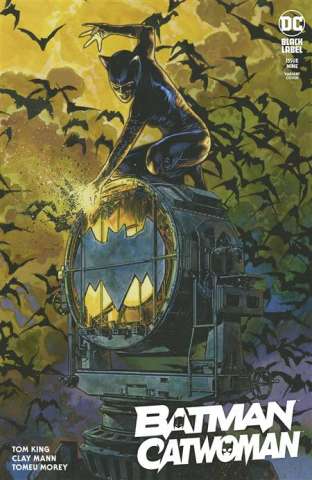 Batman / Catwoman #8 (Travis Charest Cover)