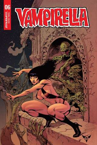 Vampirella #6 (Castro Dressed Bonus Cover)