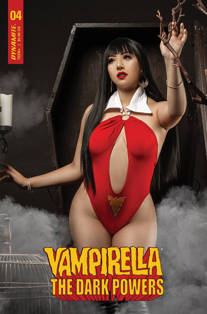 Vampirella: The Dark Powers #4 (Ramirez Cosplay Cover)