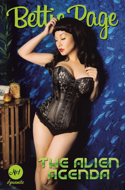 Bettie Page: The Alien Agenda #1 (Cosplay Cover)