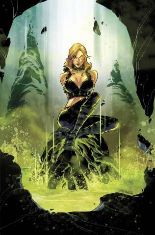 Grimm Fairy Tales: Realm War #4 (Valentino Cover)
