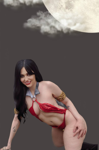 Vampirella: Mindwarp #3 (10 Copy Cosplay Virgin Cover)