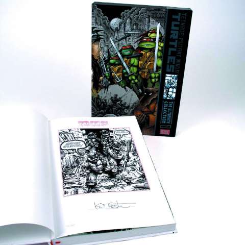 Teenage Mutant Ninja Turtles: The Ultimate Collection Vol. 1