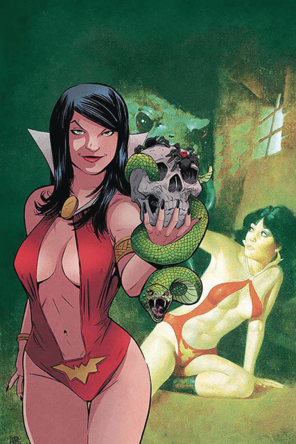Vampirella / Red Sonja #5 (30 Copy Moss Virgin Cover)