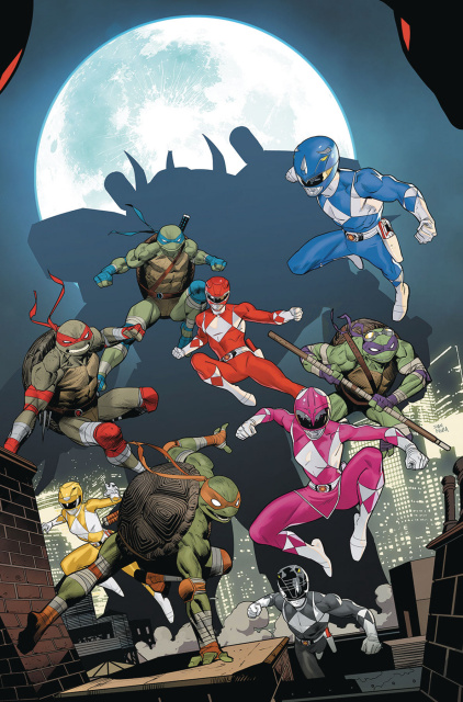 Power Rangers / Teenage Mutant Ninja Turtles #5 (Mora Cover)