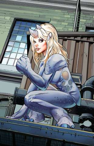 Spider-Gwen: Shadow Clones #4 (100 Copy Land Virgin Cover)