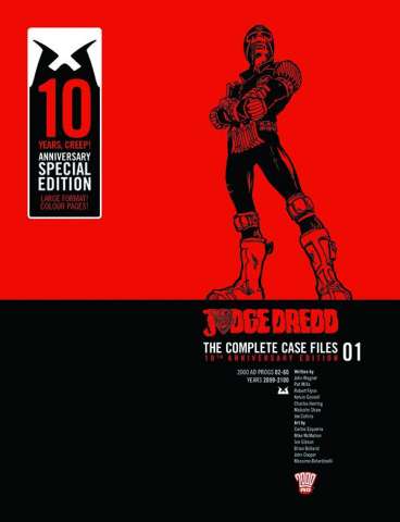 Judge Dredd: The Complete Case Files Vol. 1 (10th Anniversary Edition)