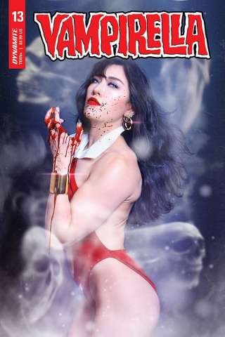 Vampirella #13 (Lee Cosplay Cover)